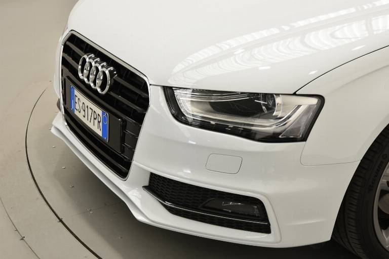 AUDI A4 59