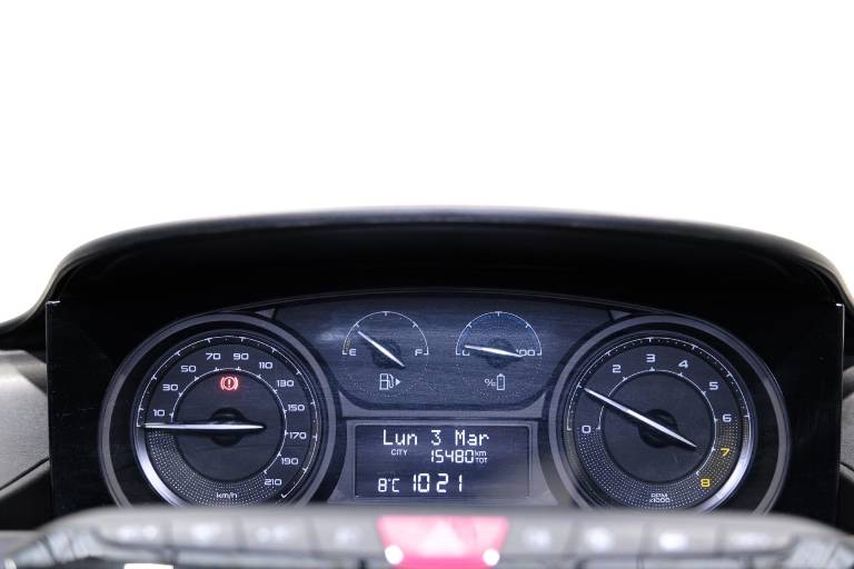 LANCIA Ypsilon 8
