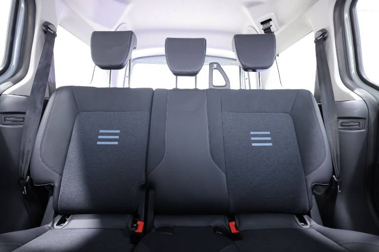 FORD Tourneo Courier 35