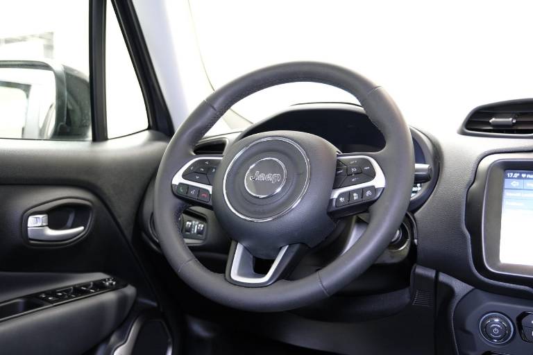 JEEP Renegade 44