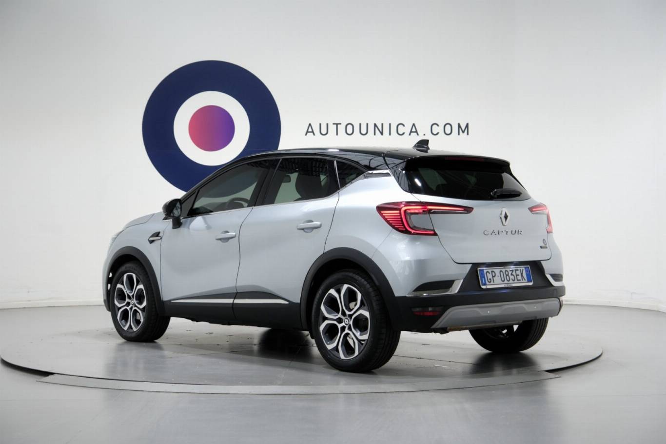 RENAULT Captur 17