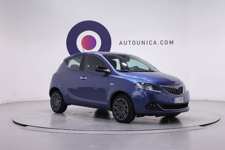 LANCIA Ypsilon 3