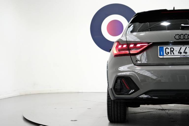 AUDI A1 53