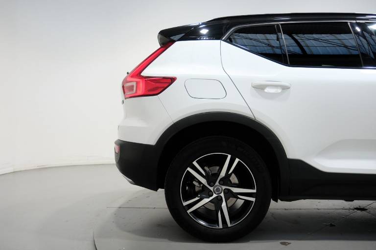 VOLVO XC40 55
