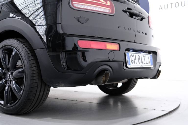 MINI Cooper Clubman 51