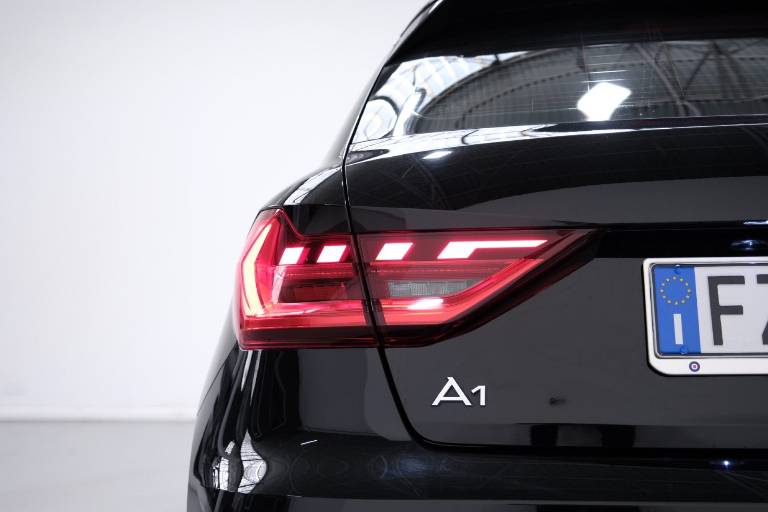 AUDI A1 44