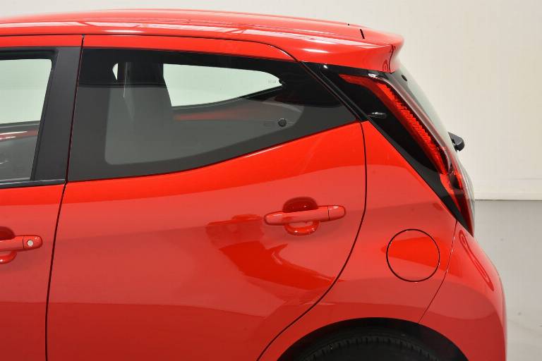 TOYOTA Aygo 43