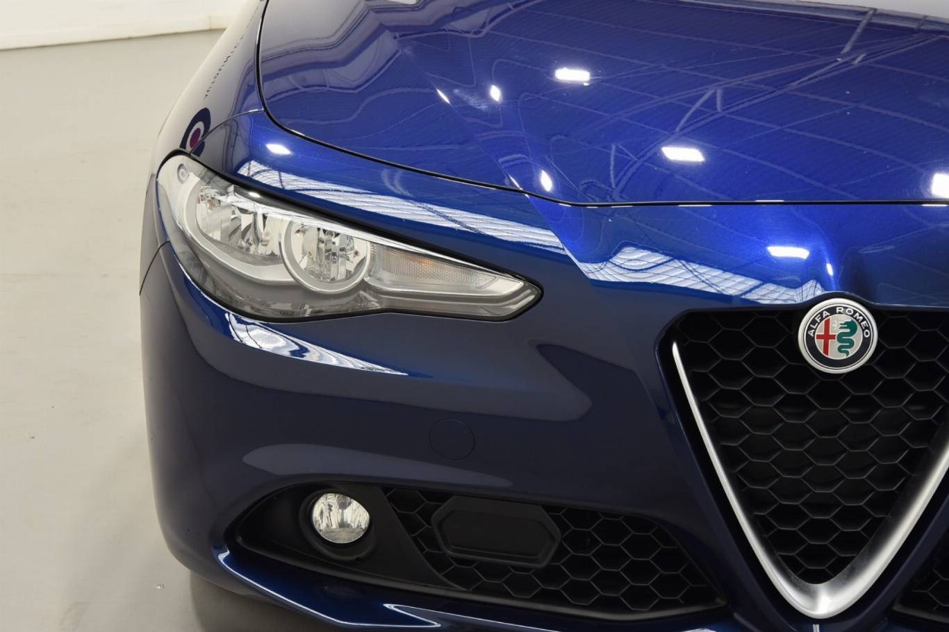 ALFA ROMEO Giulia 17