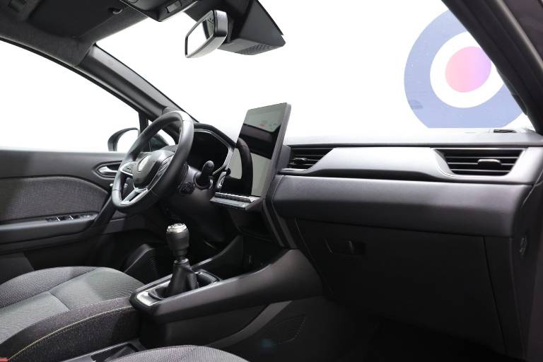 RENAULT Captur 43