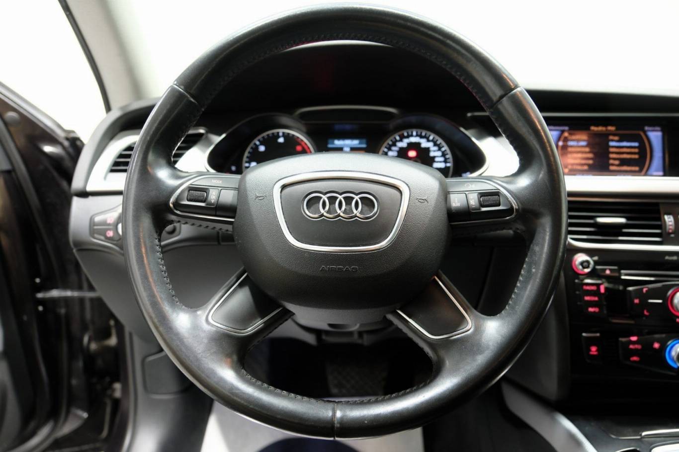 AUDI A4 7