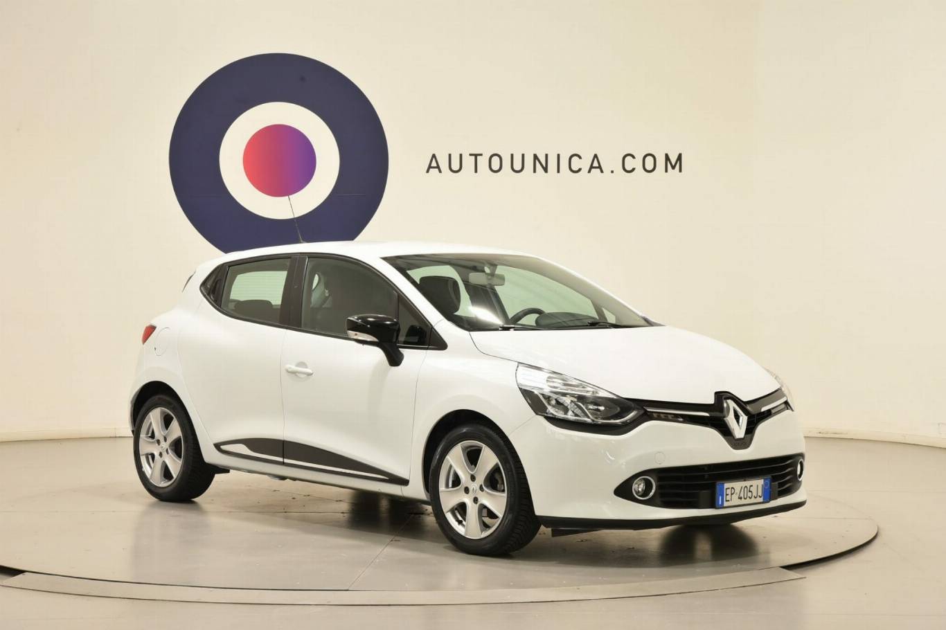 RENAULT Clio 9