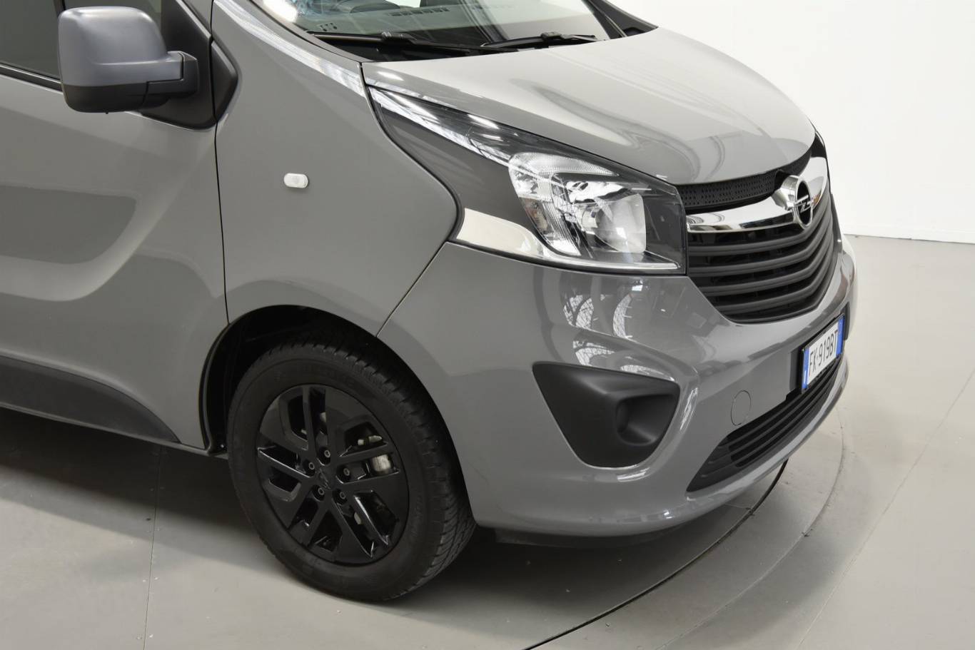 OPEL Vivaro 56