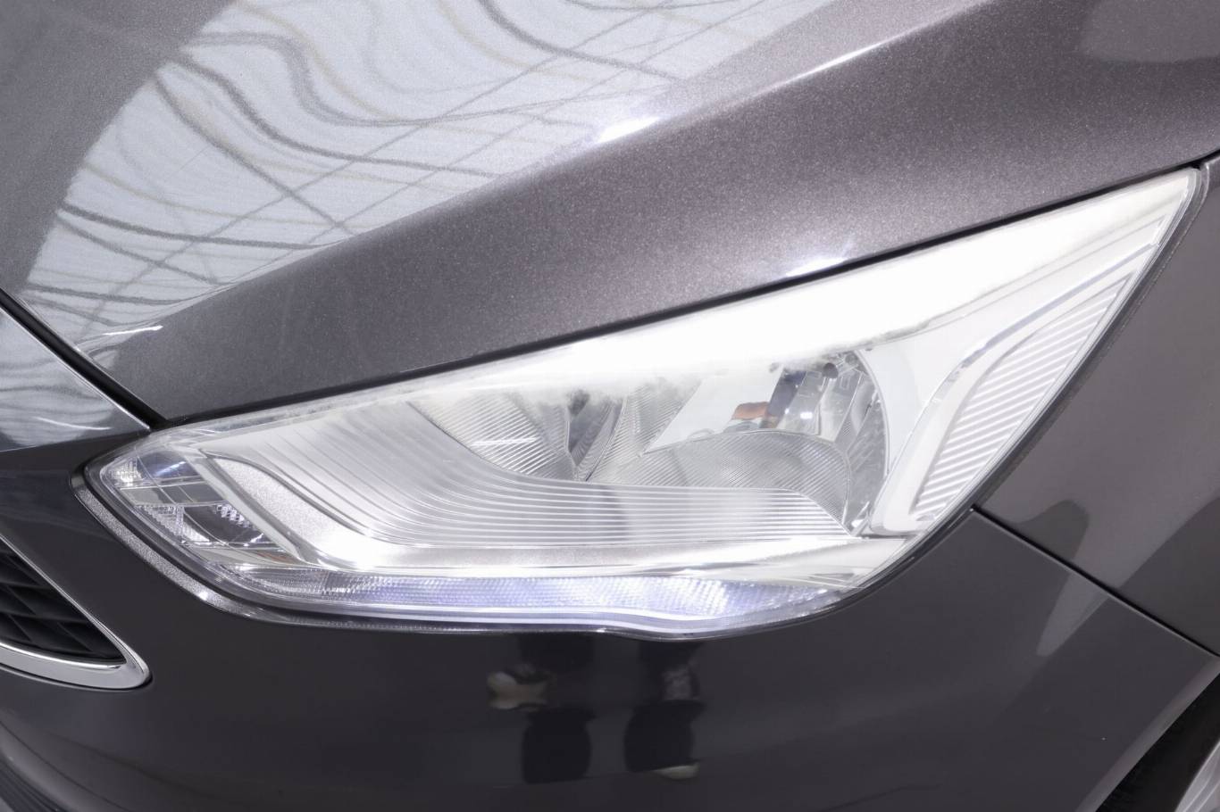 FORD C-Max 19
