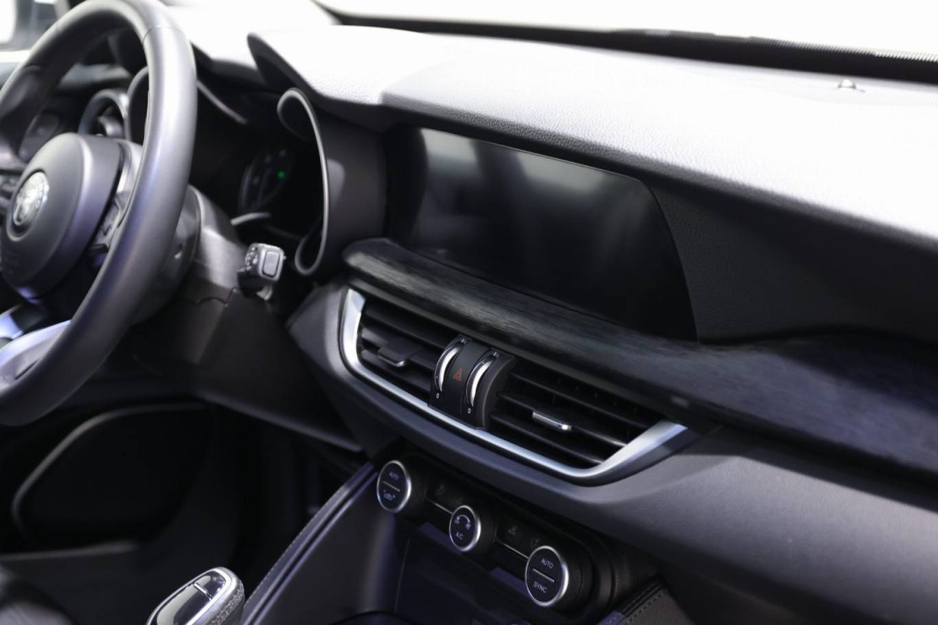 ALFA ROMEO Stelvio 52