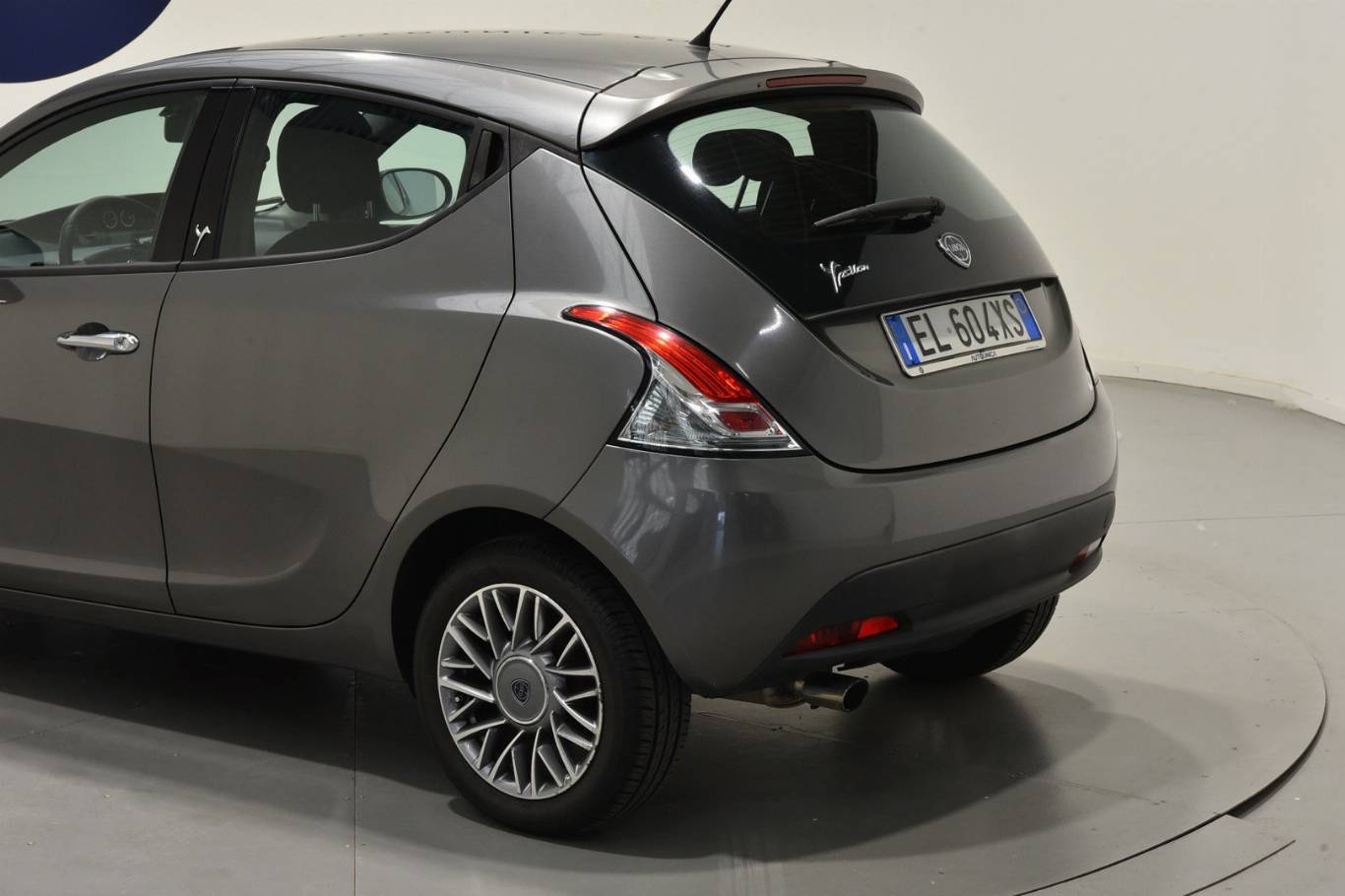 LANCIA Ypsilon 9