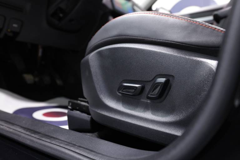 MG ZS 20