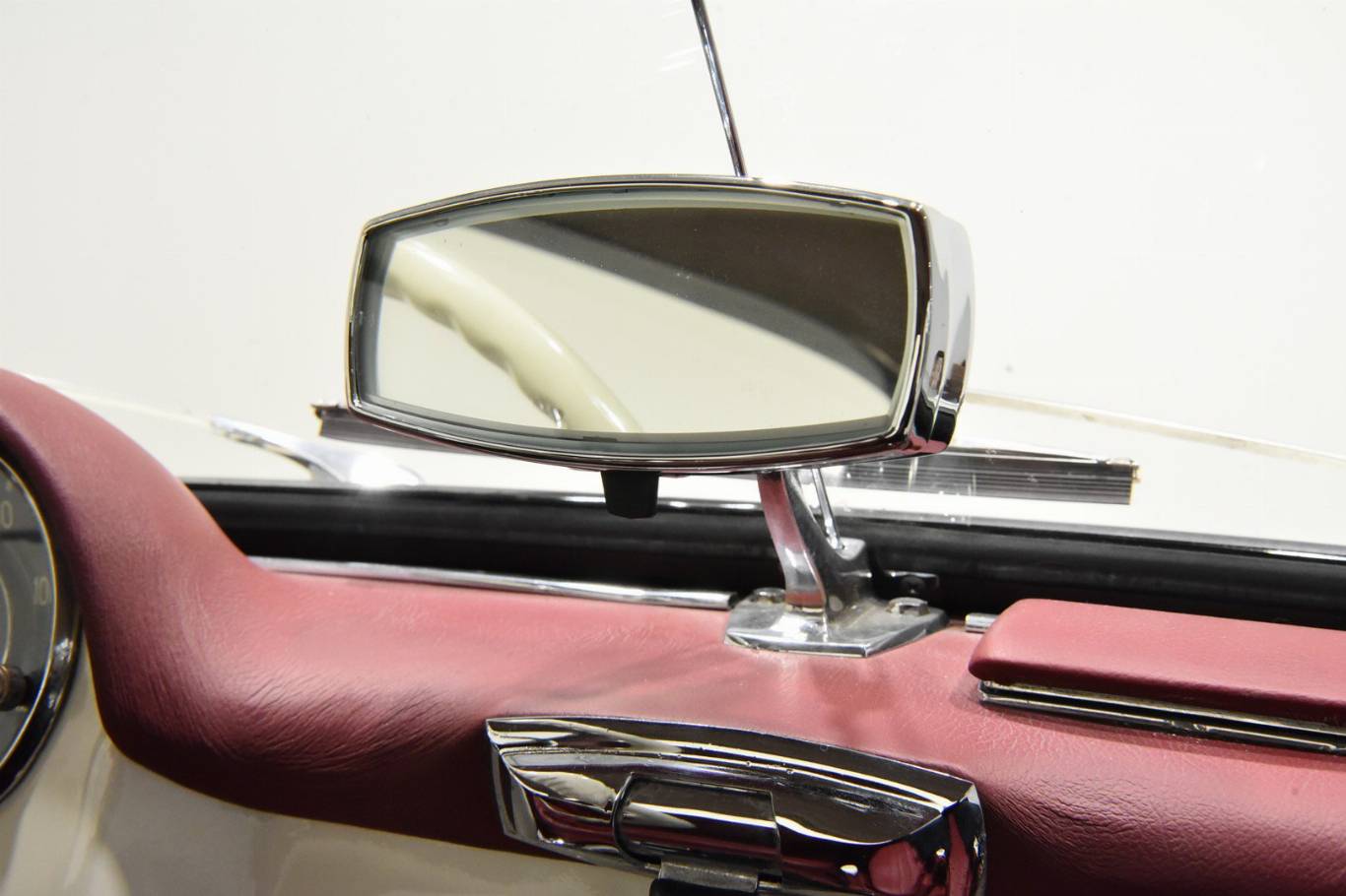 MERCEDES-BENZ 190 23