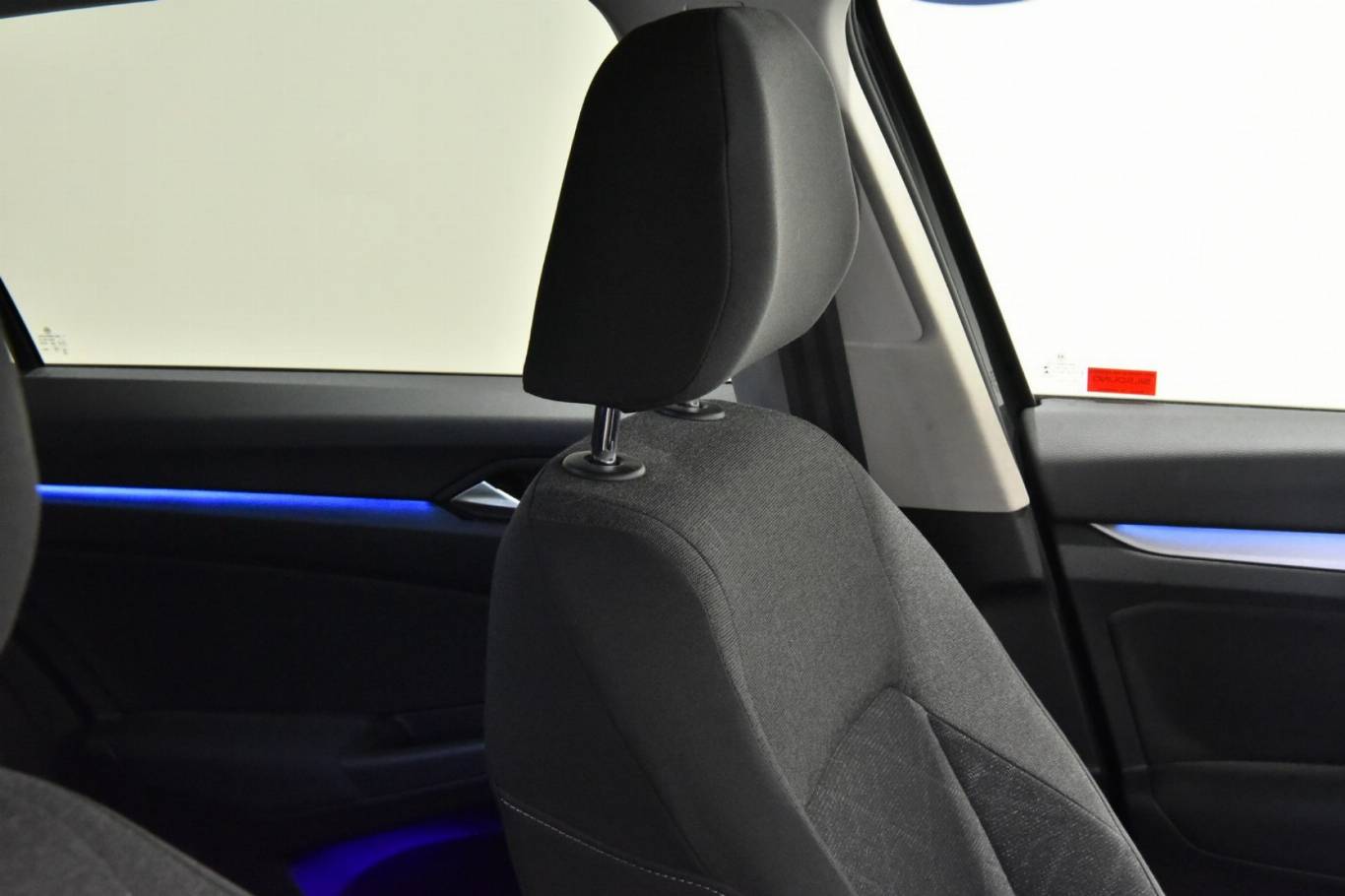 VOLKSWAGEN Golf Variant 28