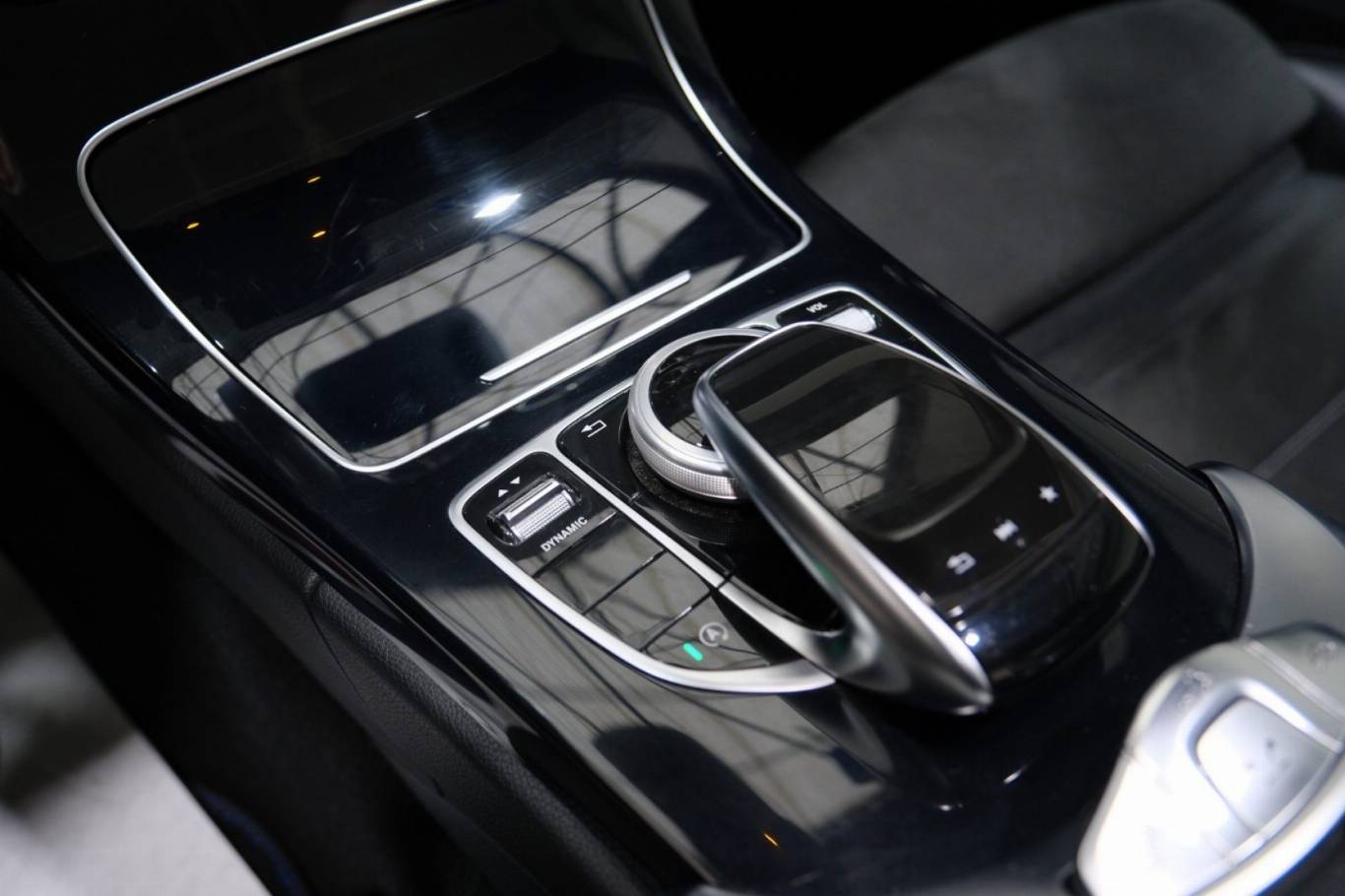 MERCEDES-BENZ C 220 36