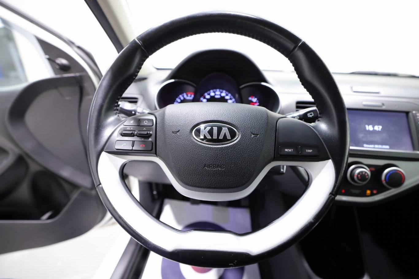 KIA Picanto 7