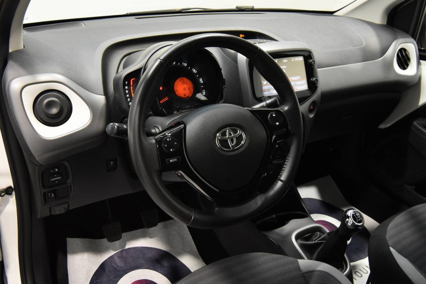 TOYOTA Aygo 3