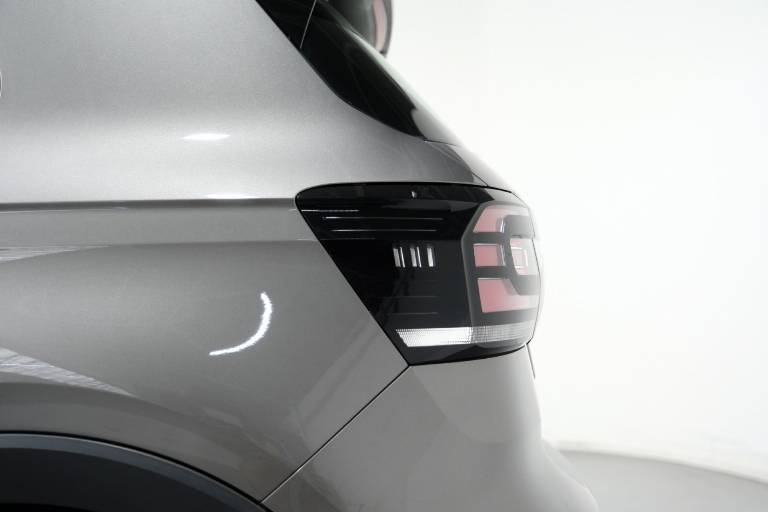 VOLKSWAGEN T-Cross 39