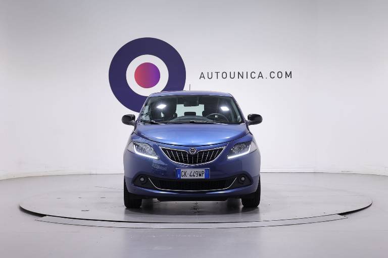 LANCIA Ypsilon 2
