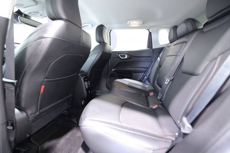 JEEP Compass 43