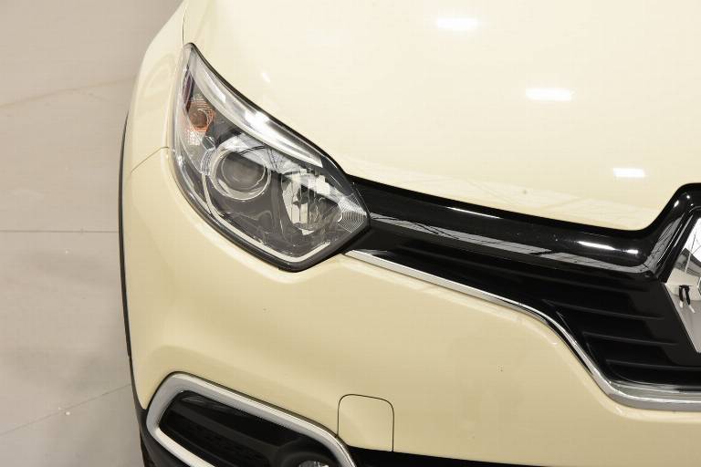 RENAULT Captur 17