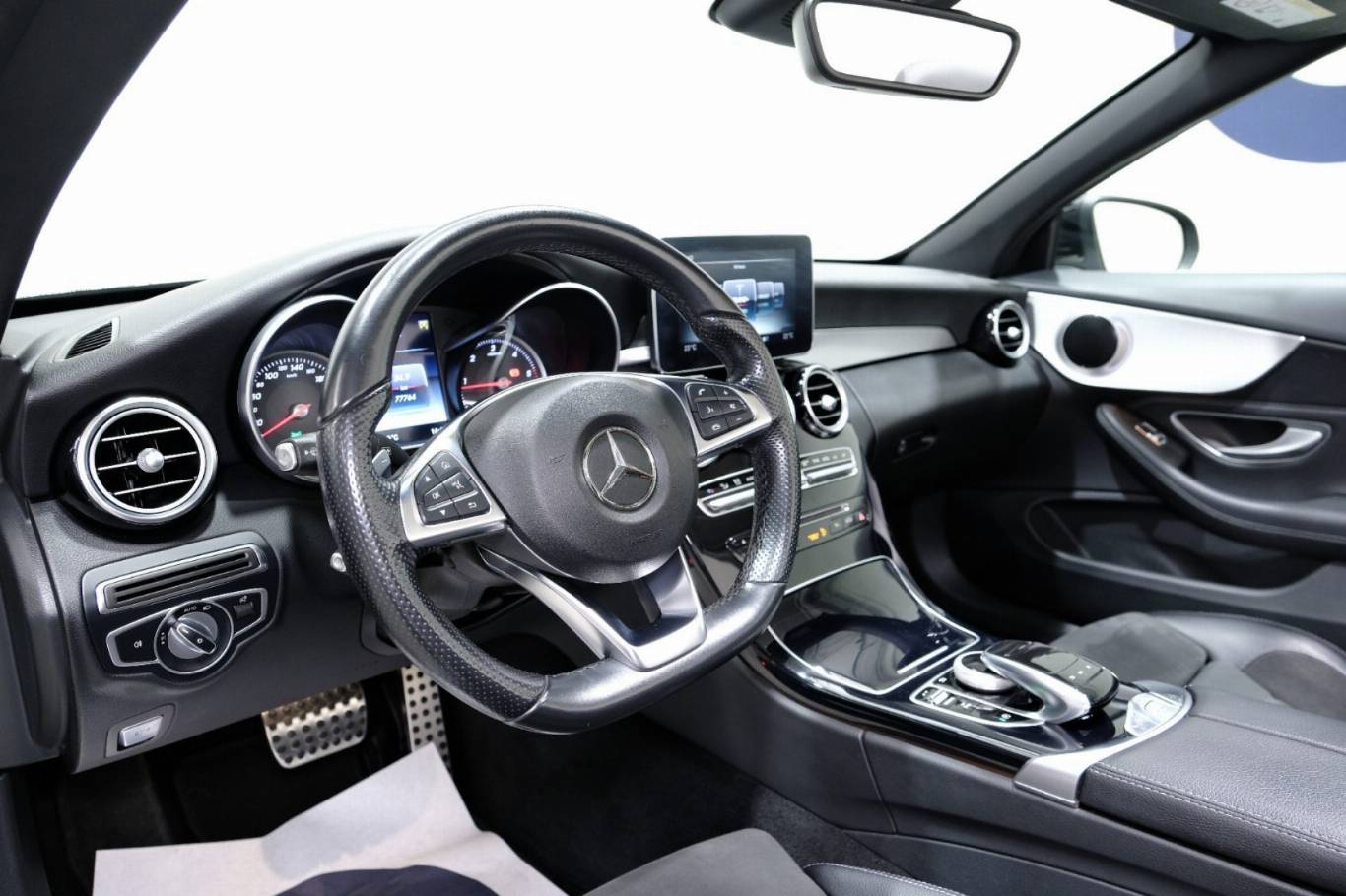 MERCEDES-BENZ C 220 13