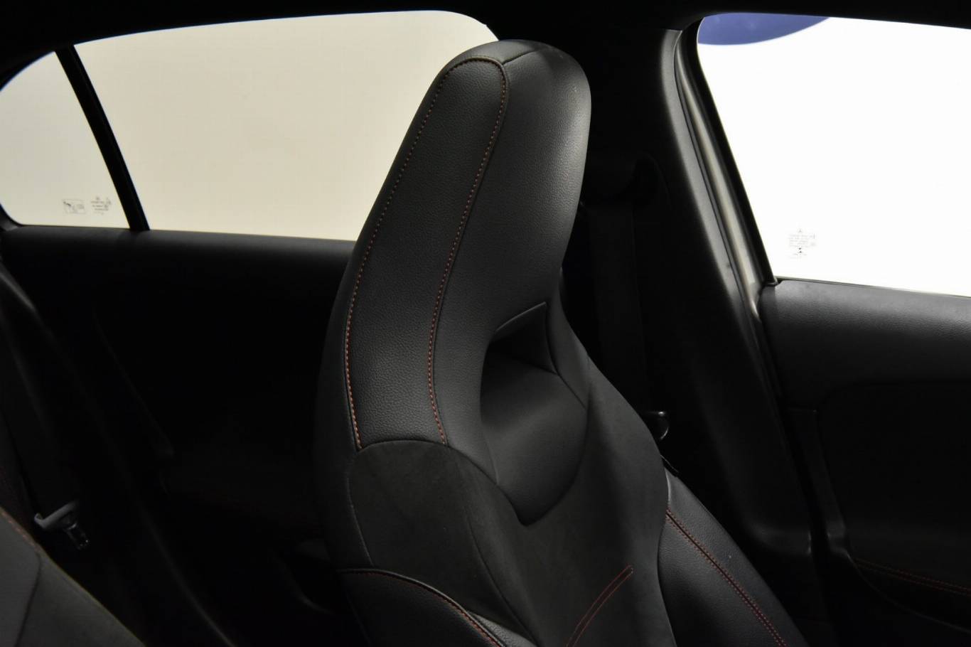 MERCEDES-BENZ A 250 40