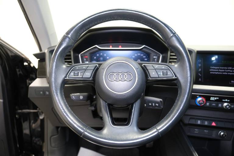 AUDI A1 7