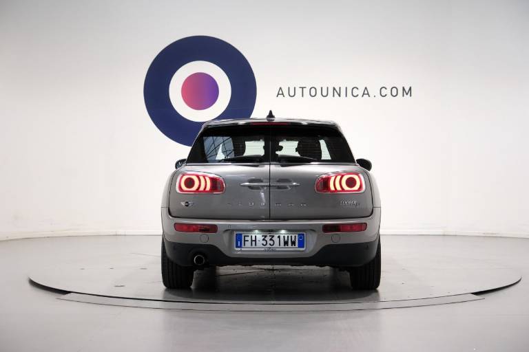 MINI Cooper Clubman 16