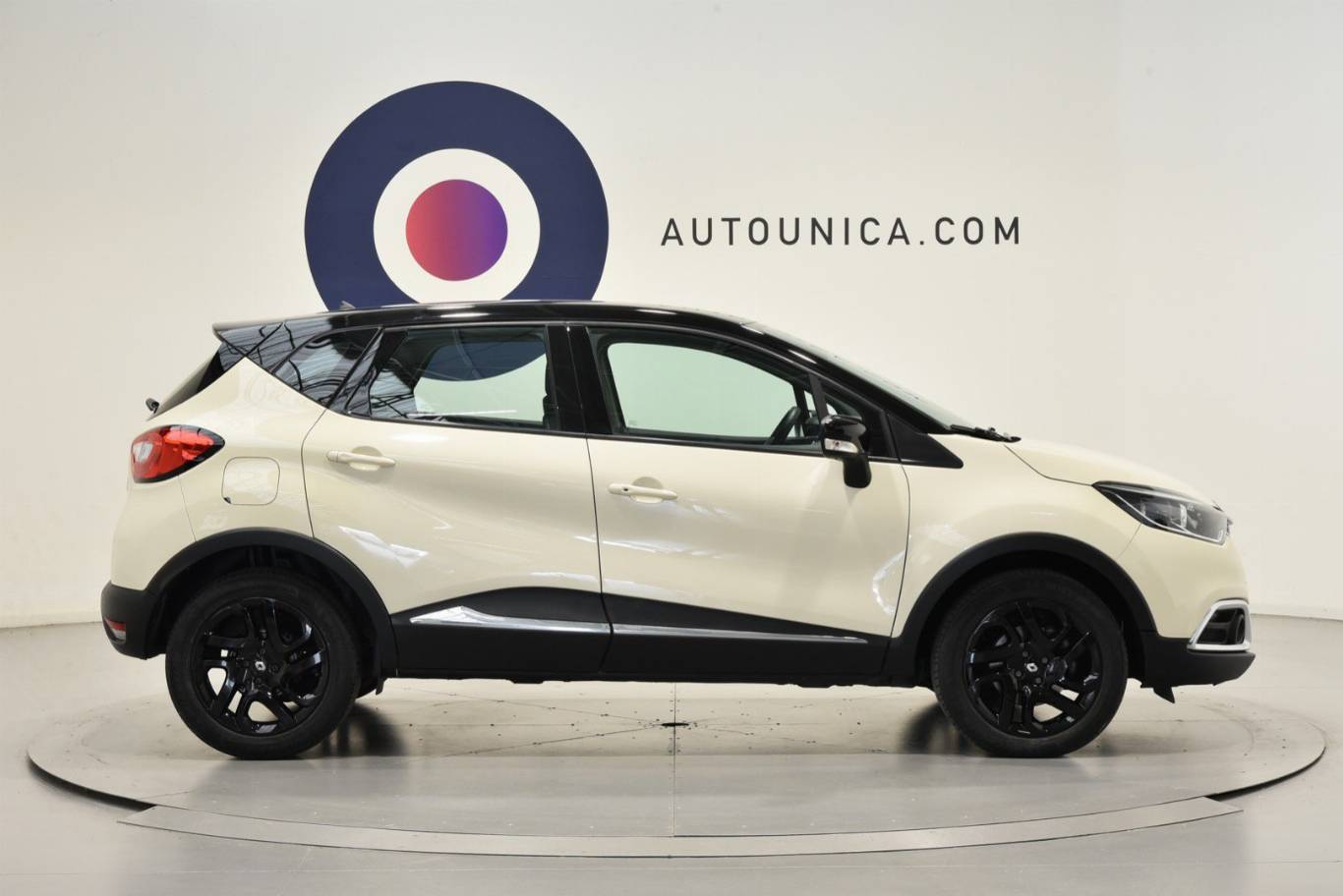 RENAULT Captur 31