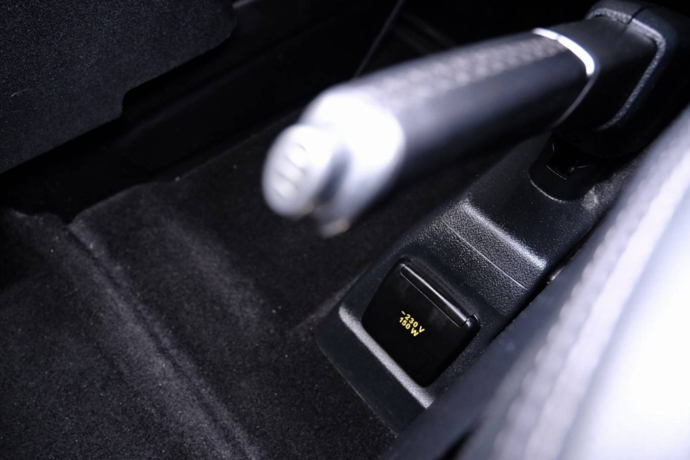 FORD Tourneo Custom 42