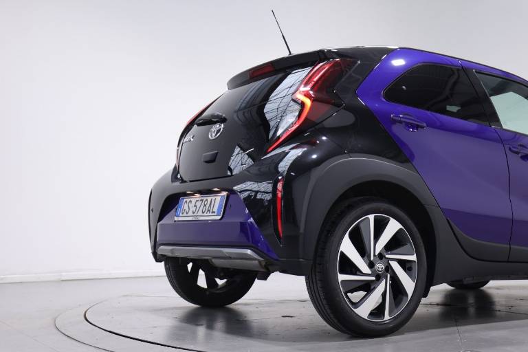 TOYOTA Aygo X 42