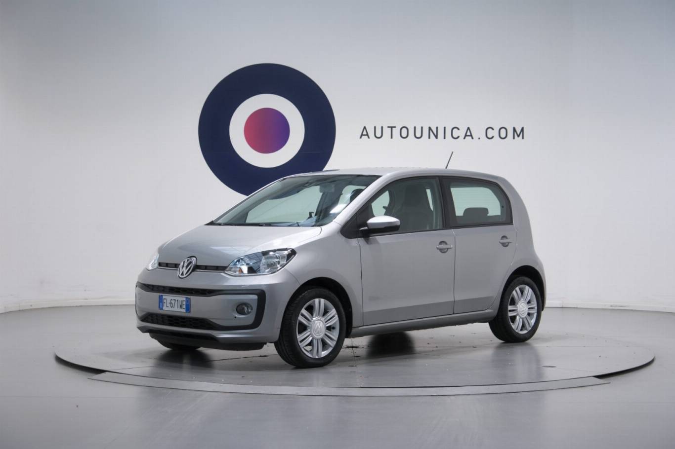 VOLKSWAGEN Up!