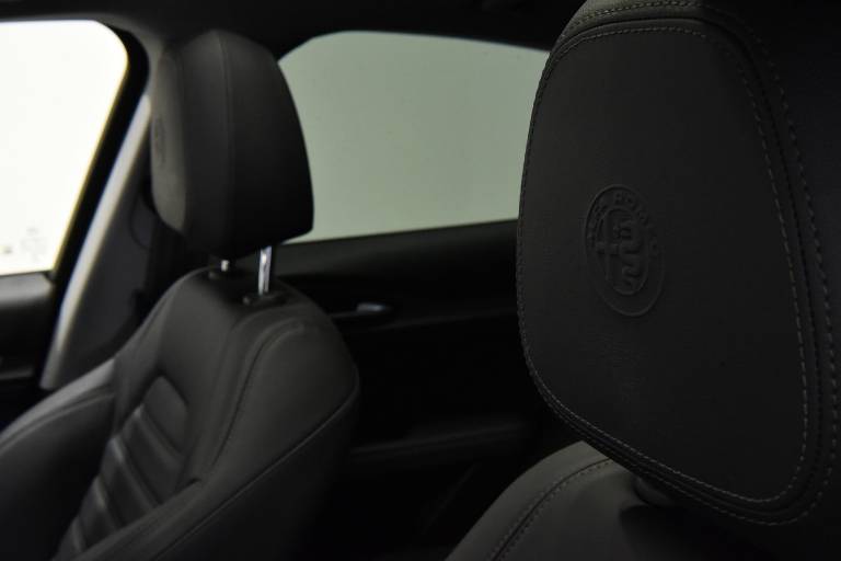 ALFA ROMEO Stelvio 51