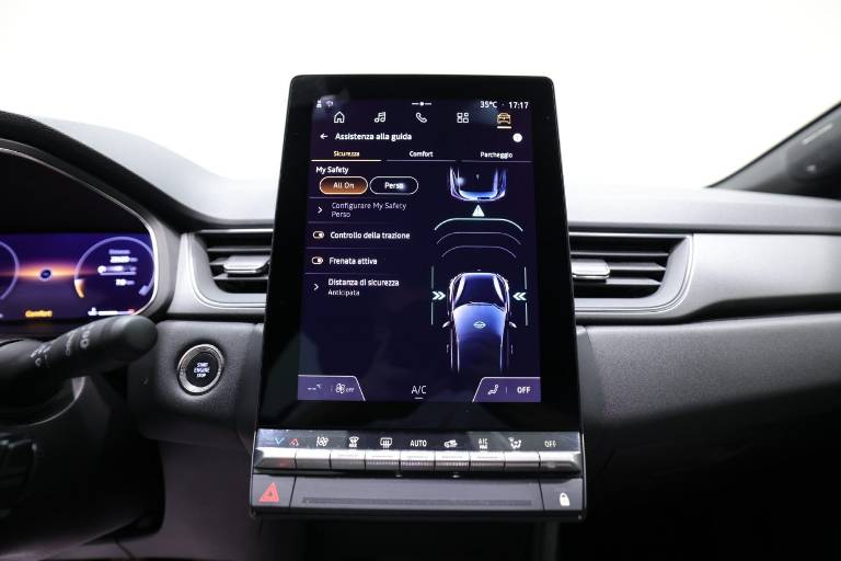 RENAULT Captur 28