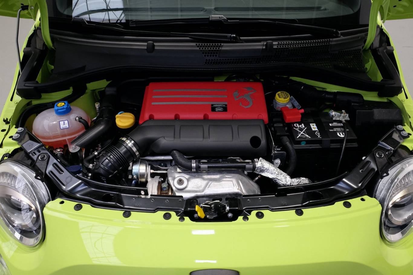 ABARTH 595 Competizione 12