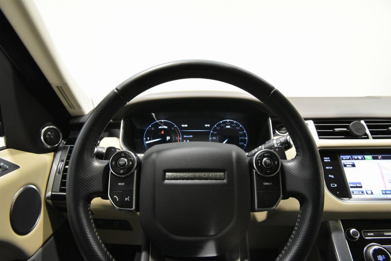 LAND ROVER Range Rover Sport 21