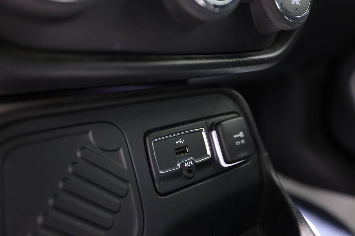 JEEP Renegade 28