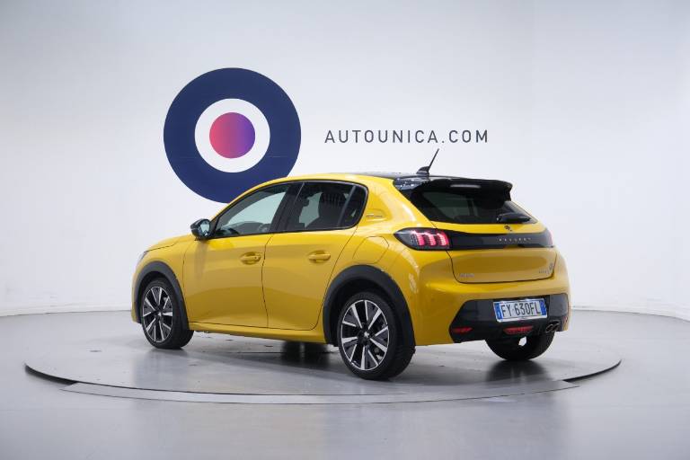 PEUGEOT 208 18