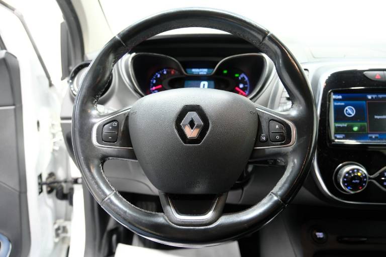RENAULT Captur 7