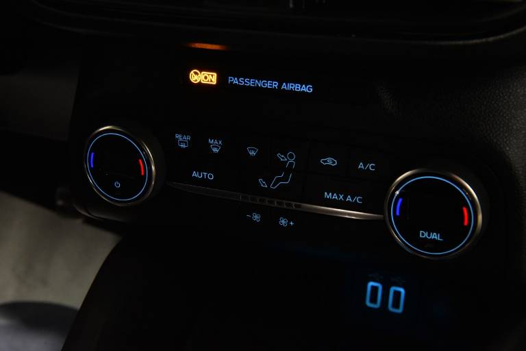 FORD Focus 36