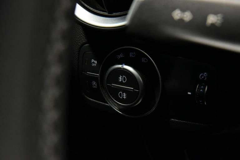 ALFA ROMEO Stelvio 23