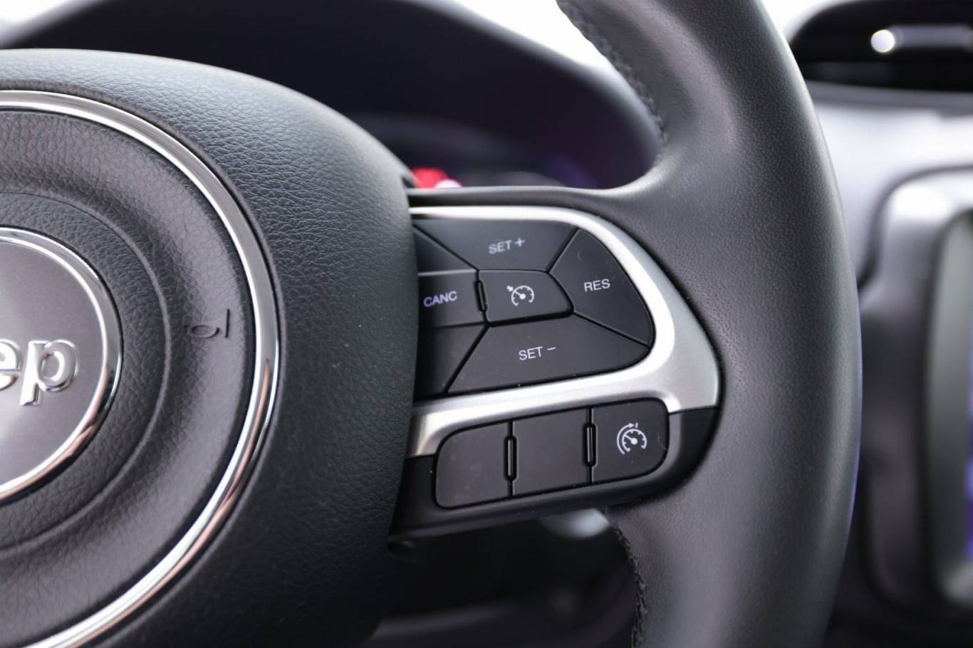 JEEP Renegade 20