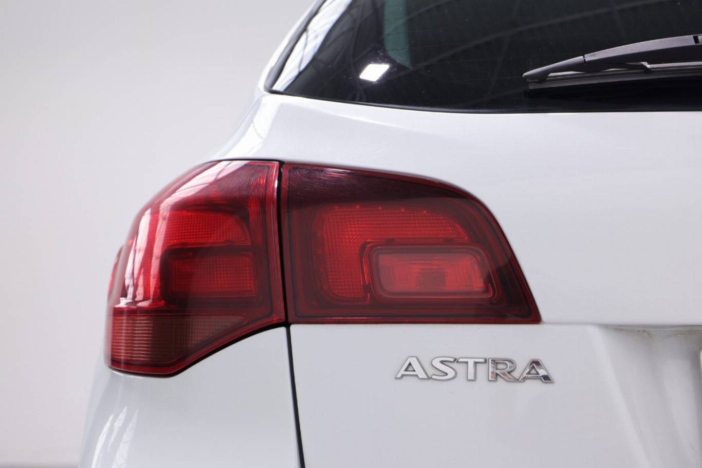 OPEL Astra 33