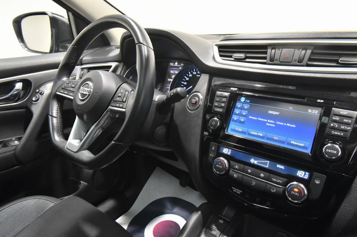 NISSAN Qashqai 28