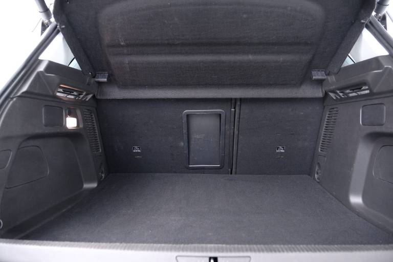 OPEL Grandland 61